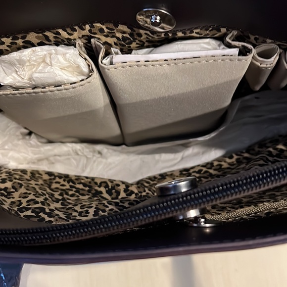 NWT Maxx New York Handbag - Picture 7 of 7